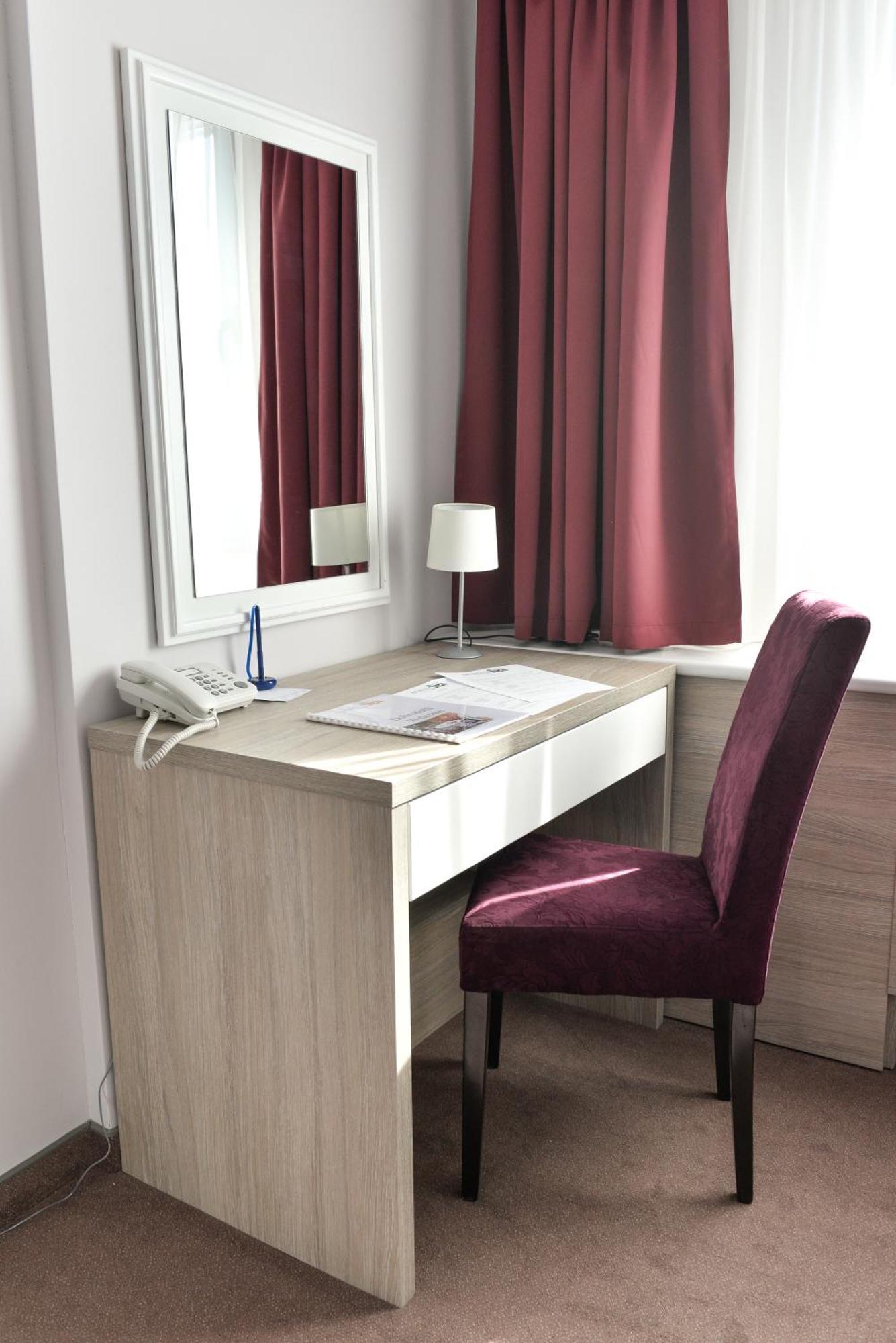 Hotel Ana Lux Spa Pirot Extérieur photo