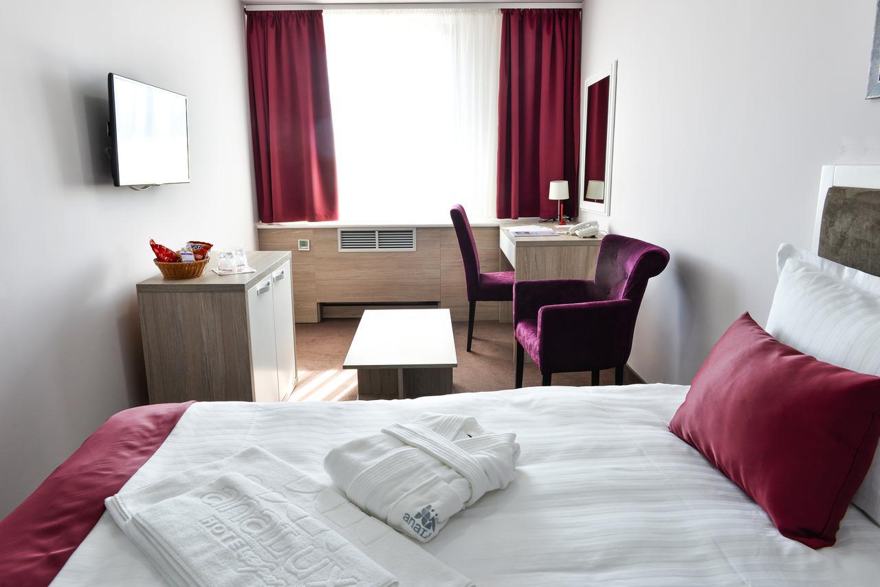 Hotel Ana Lux Spa Pirot Extérieur photo