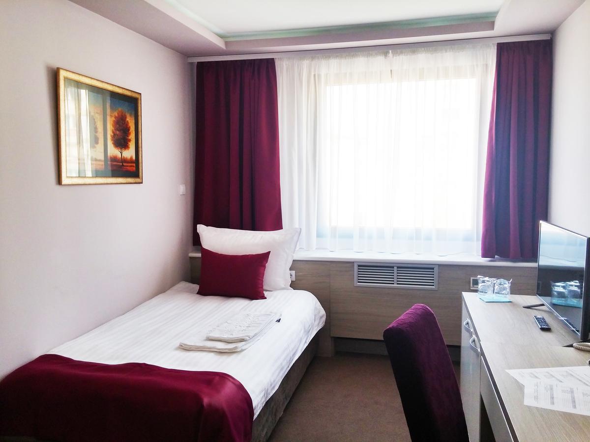 Hotel Ana Lux Spa Pirot Extérieur photo